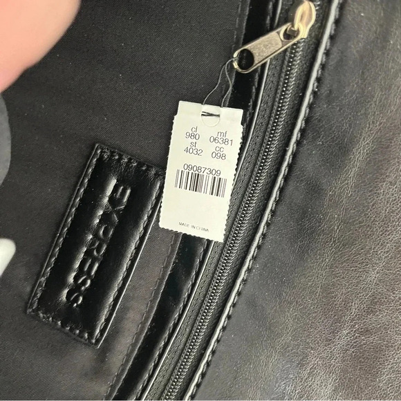 NWT Express Black & Gold Stripe Diagonal Flap Clutch Metallic Y2K 90s - Picture 4 of 8